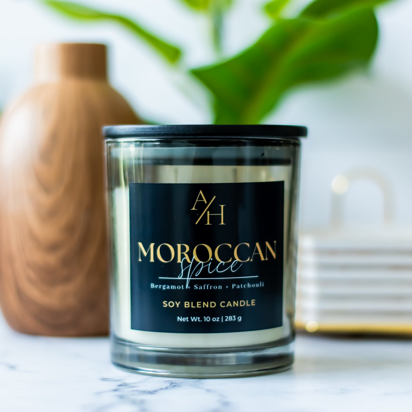 Moroccan Spice is a refined, modern fragrance with notes of Cardamom, Bergamot, Saffron, Patchouli, and Vetiver. This candle is perfect for creating a calm, elevated atmosphere in living rooms, bedrooms, or workspaces.