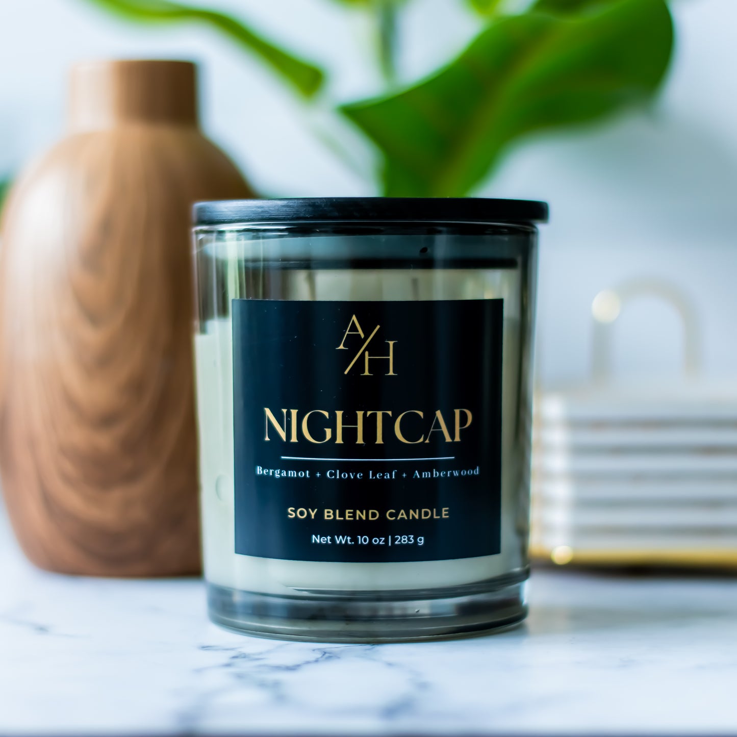 Our Nightcap Candle is beautifully balanced fragrance featuring notes Bergamot, Orange Zest, Lavender, Amberwood, and Musk.
Fresh citrus brightens the room, calming lavender eases the mind, and warm amberwood and musk add a smooth, comforting finish.
This clean, modern scent is perfect for creating a relaxing home environment, enhancing your daily routines, or adding a touch of luxury to any space.